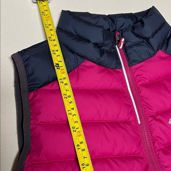 Columbia Fuchsia and Dark Blue Puffer Vest. Omni heat. Large - Picture 13 of 13